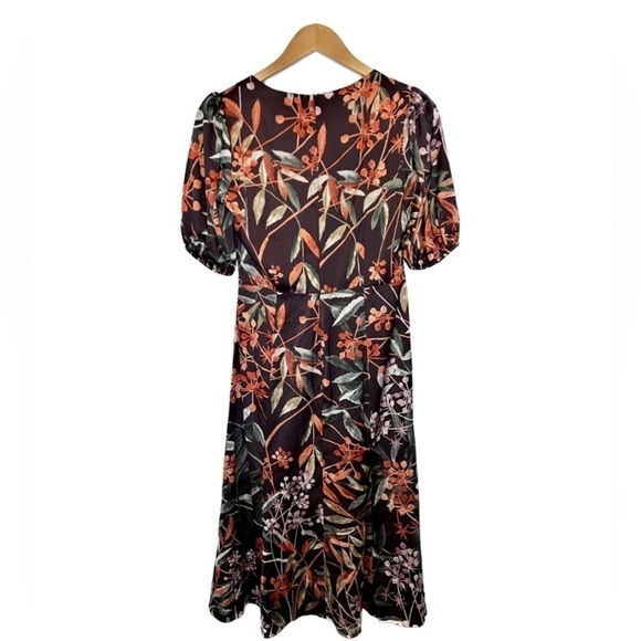 London Times Burgandy Floral Satin Faux Wrap Dress Bloused Sleeves Sz 4 NWT - Picture 2 of 12